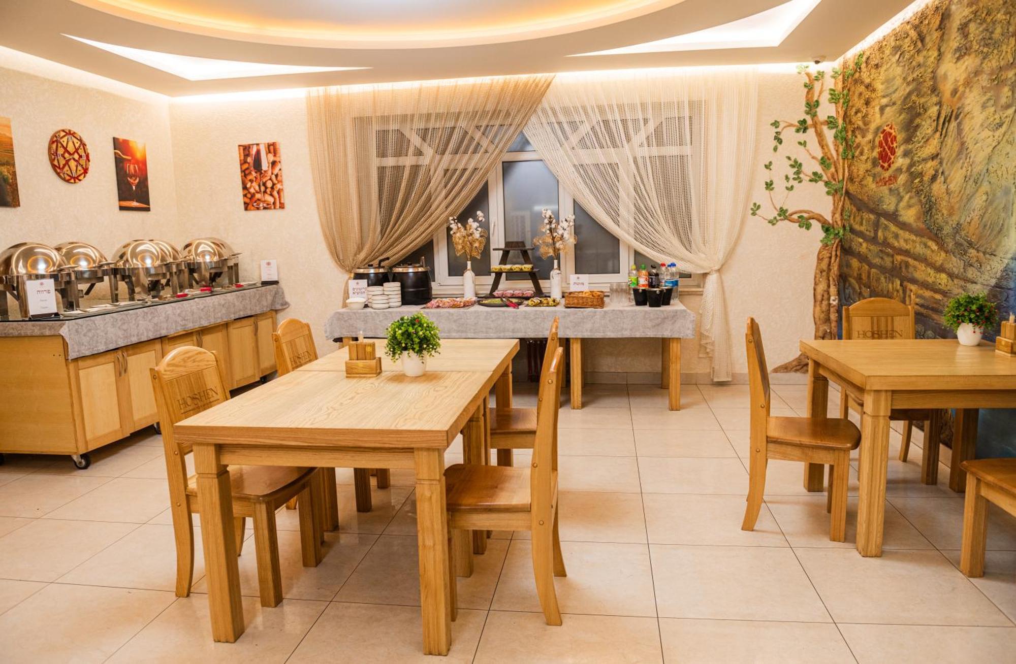Hoshen Hotel อูมาน ภายนอก รูปภาพ